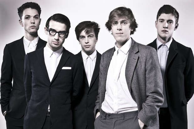 Spector lanseaza videoclipul melodiei „Bad Boyfriend”
